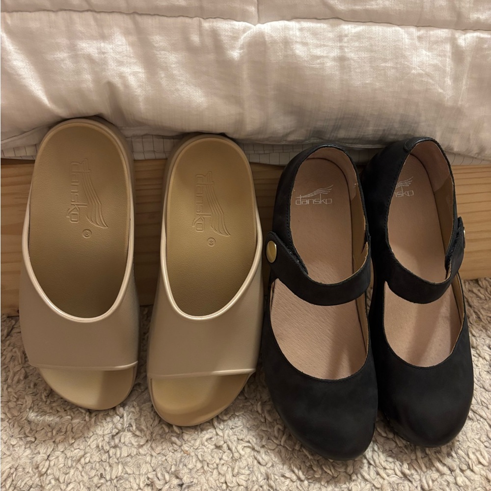 Dansko Beige Slide Sandals - Picture 7 of 7